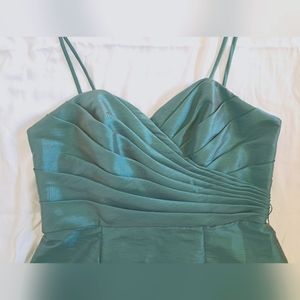 Cocktail dress size 10. BNWT